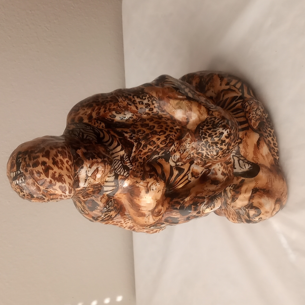 Gorrila Figurine